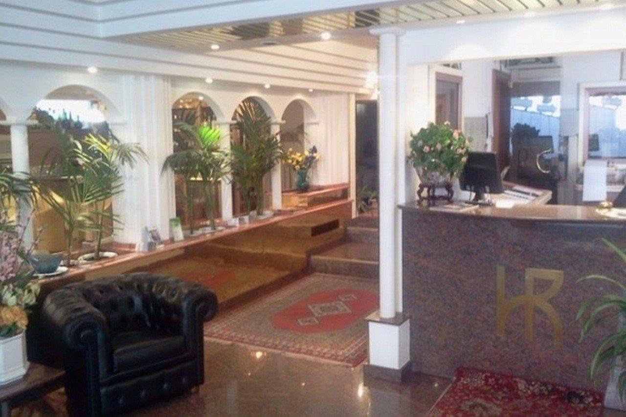 Hotel Roma Cesano Boscone Ngoại thất bức ảnh